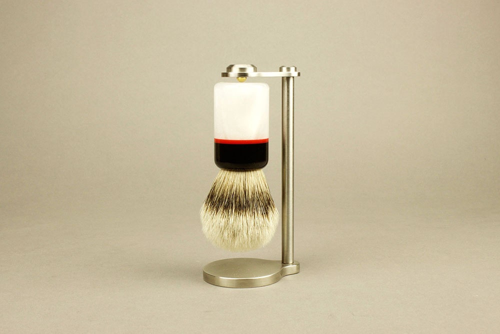 Magnetic Brush Stand & Brush with Acrylic Handle
